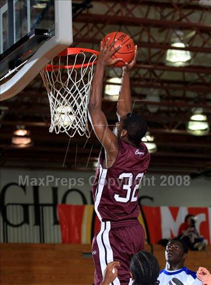 Thumbnail 1 in Westside vs. Cinco Ranch (McDonald's Texas Invitational) photogallery.