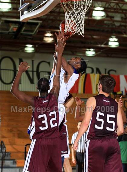 Thumbnail 3 in Westside vs. Cinco Ranch (McDonald's Texas Invitational) photogallery.