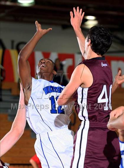 Thumbnail 2 in Westside vs. Cinco Ranch (McDonald's Texas Invitational) photogallery.