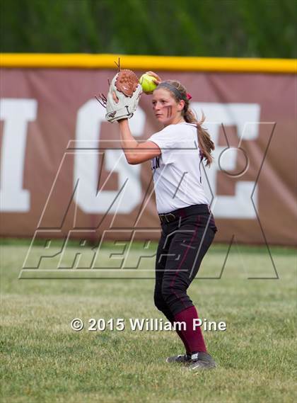 Thumbnail 1 in Minisink Valley vs. Kingston (Section 9 Quarterfinal) photogallery.