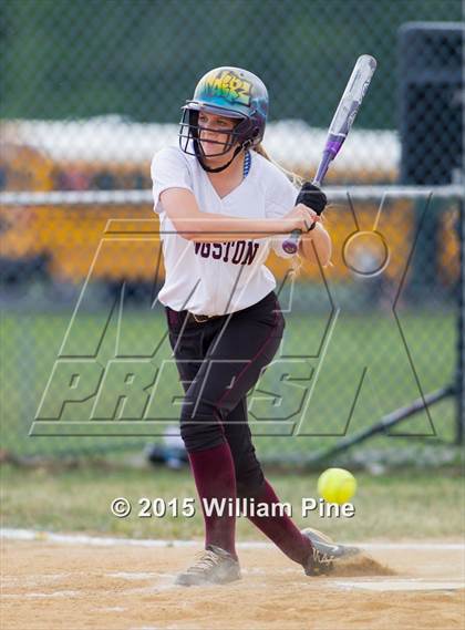 Thumbnail 2 in Minisink Valley vs. Kingston (Section 9 Quarterfinal) photogallery.