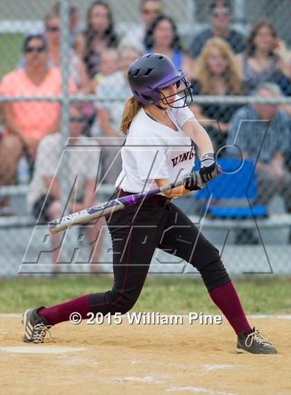 Thumbnail 1 in Minisink Valley vs. Kingston (Section 9 Quarterfinal) photogallery.