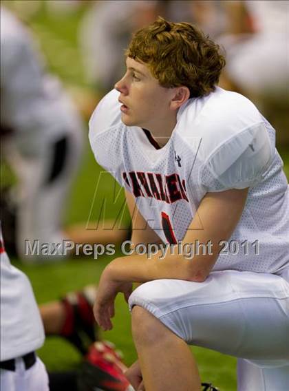 Thumbnail 2 in Lake Travis vs. Dawson (4A Div 1 Semifinal) photogallery.