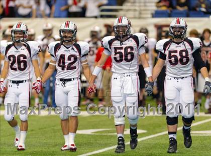 Thumbnail 3 in Lake Travis vs. Dawson (4A Div 1 Semifinal) photogallery.