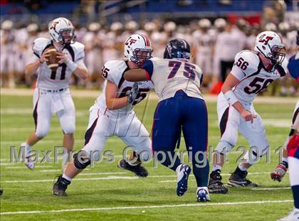 Thumbnail 2 in Lake Travis vs. Dawson (4A Div 1 Semifinal) photogallery.