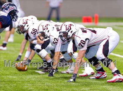 Thumbnail 2 in Lake Travis vs. Dawson (4A Div 1 Semifinal) photogallery.