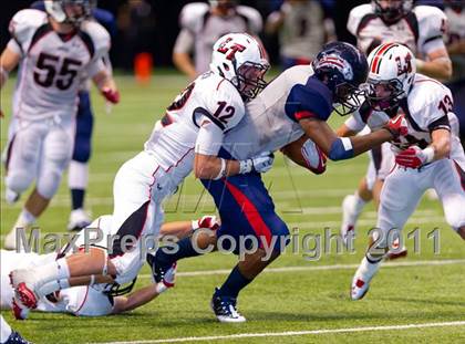 Thumbnail 3 in Lake Travis vs. Dawson (4A Div 1 Semifinal) photogallery.