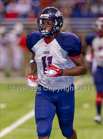 Thumbnail 3 in Lake Travis vs. Dawson (4A Div 1 Semifinal) photogallery.