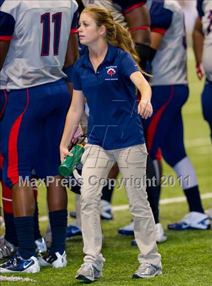 Thumbnail 3 in Lake Travis vs. Dawson (4A Div 1 Semifinal) photogallery.