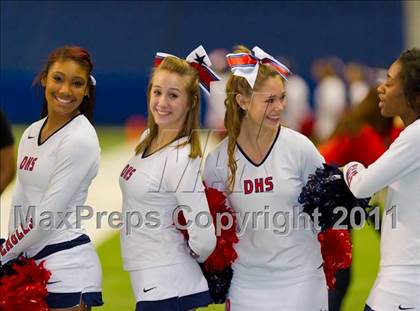 Thumbnail 1 in Lake Travis vs. Dawson (4A Div 1 Semifinal) photogallery.