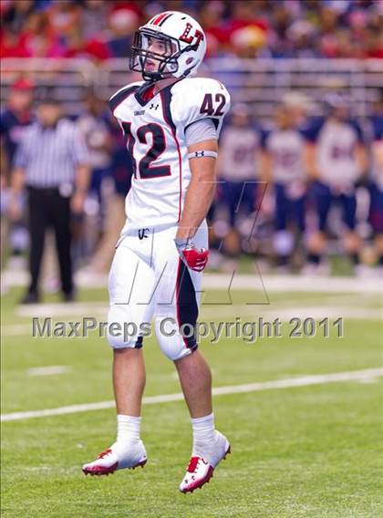 Thumbnail 3 in Lake Travis vs. Dawson (4A Div 1 Semifinal) photogallery.