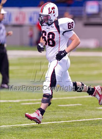 Thumbnail 3 in Lake Travis vs. Dawson (4A Div 1 Semifinal) photogallery.