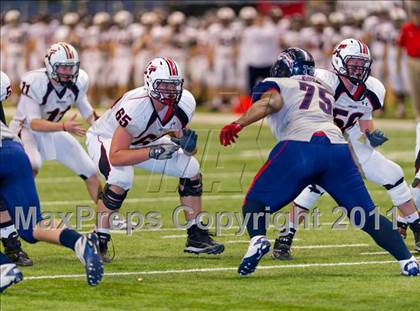 Thumbnail 1 in Lake Travis vs. Dawson (4A Div 1 Semifinal) photogallery.