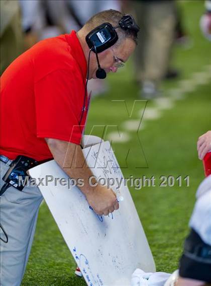 Thumbnail 1 in Lake Travis vs. Dawson (4A Div 1 Semifinal) photogallery.