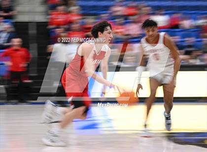 Thumbnail 2 in Maumelle vs. Vilonia  (AAA 5A State Playoff 1st round) photogallery.