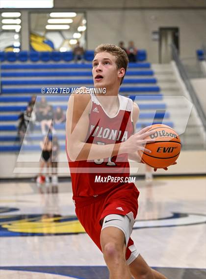 Thumbnail 2 in Maumelle vs. Vilonia  (AAA 5A State Playoff 1st round) photogallery.