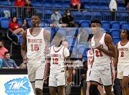 Thumbnail 3 in Maumelle vs. Vilonia  (AAA 5A State Playoff 1st round) photogallery.