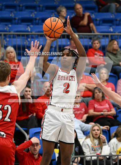 Thumbnail 2 in Maumelle vs. Vilonia  (AAA 5A State Playoff 1st round) photogallery.