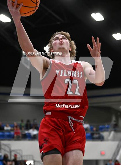 Thumbnail 1 in Maumelle vs. Vilonia  (AAA 5A State Playoff 1st round) photogallery.
