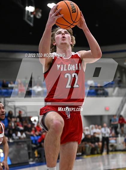 Thumbnail 3 in Maumelle vs. Vilonia  (AAA 5A State Playoff 1st round) photogallery.