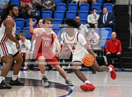 Thumbnail 1 in Maumelle vs. Vilonia  (AAA 5A State Playoff 1st round) photogallery.