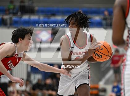 Thumbnail 1 in Maumelle vs. Vilonia  (AAA 5A State Playoff 1st round) photogallery.