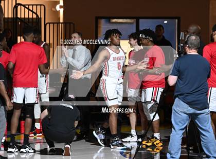 Thumbnail 2 in Maumelle vs. Vilonia  (AAA 5A State Playoff 1st round) photogallery.