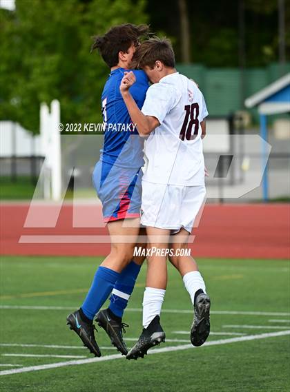 Thumbnail 3 in North Haven @ Coginchaug Regional photogallery.