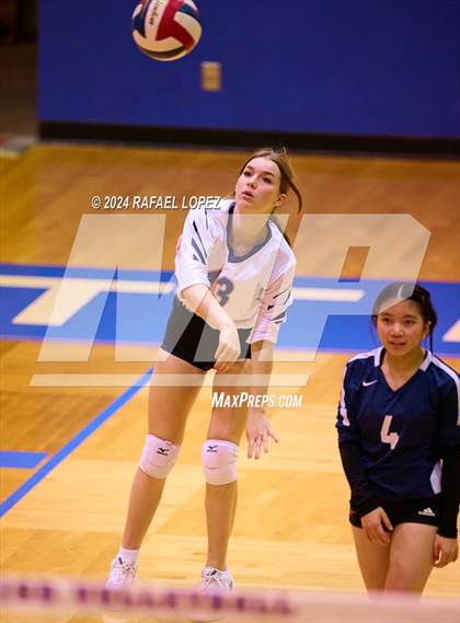 Thumbnail 1 in Galena Park vs. Carnegie Vanguard photogallery.