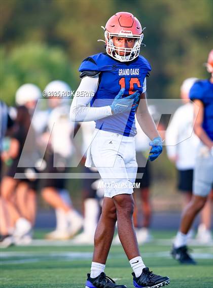 Thumbnail 1 in JV: Grand Oaks (blue) vs Conroe photogallery.