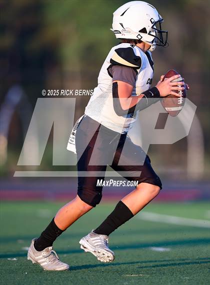 Thumbnail 3 in JV: Grand Oaks (blue) vs Conroe photogallery.