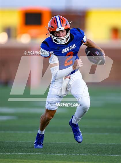 Thumbnail 1 in JV: Grand Oaks (blue) vs Conroe photogallery.