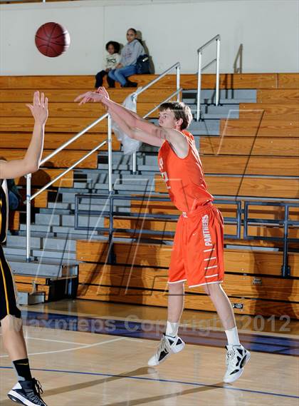 Thumbnail 2 in Polytechnic vs. Bosco Tech (San Gabriel Tournament) photogallery.