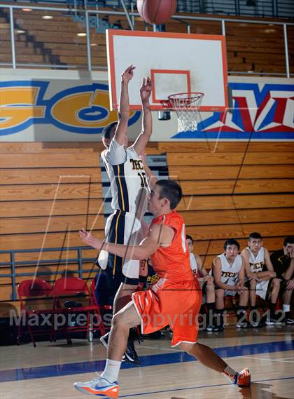 Thumbnail 3 in Polytechnic vs. Bosco Tech (San Gabriel Tournament) photogallery.