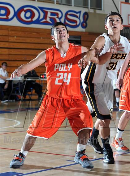 Thumbnail 3 in Polytechnic vs. Bosco Tech (San Gabriel Tournament) photogallery.