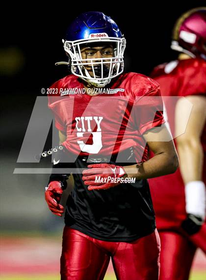Thumbnail 1 in CIF Central Section All-Star Game photogallery.