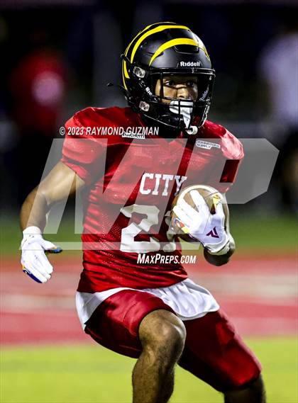 Thumbnail 3 in CIF Central Section All-Star Game photogallery.