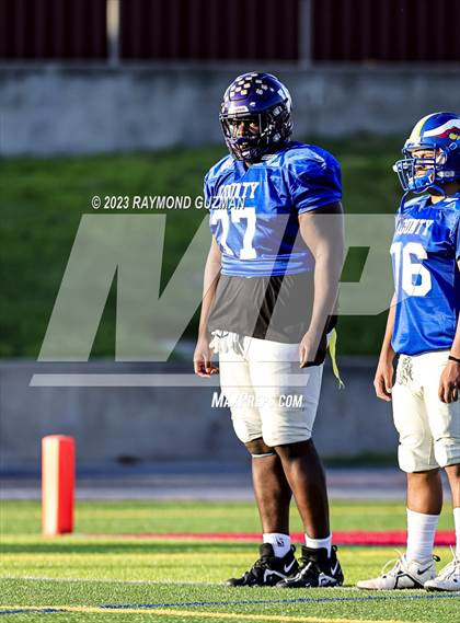Thumbnail 2 in CIF Central Section All-Star Game photogallery.