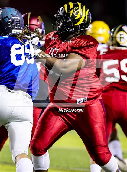 Thumbnail 1 in CIF Central Section All-Star Game photogallery.