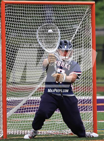 Thumbnail 1 in Penn Yan Academy vs. Chenango Forks (NYSPHAA Class C State Final) photogallery.