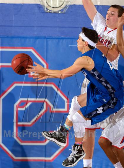Thumbnail 1 in Legend @ Cherry Creek (Holiday Classic) photogallery.
