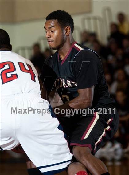 Thumbnail 2 in Modesto Christian vs. Alemany photogallery.