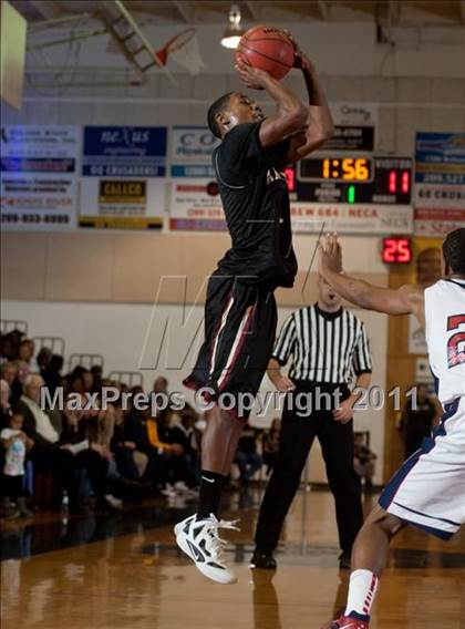Thumbnail 3 in Modesto Christian vs. Alemany photogallery.