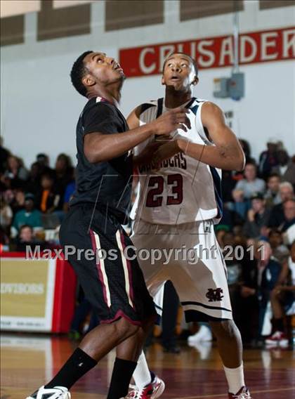 Thumbnail 3 in Modesto Christian vs. Alemany photogallery.