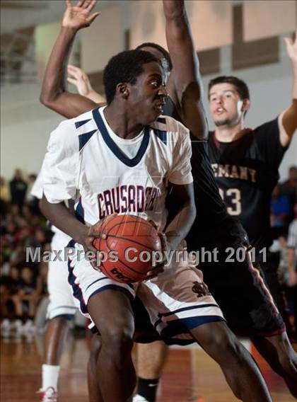 Thumbnail 2 in Modesto Christian vs. Alemany photogallery.