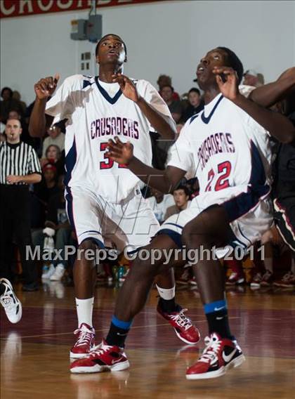 Thumbnail 3 in Modesto Christian vs. Alemany photogallery.