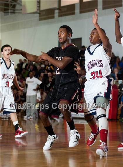 Thumbnail 1 in Modesto Christian vs. Alemany photogallery.