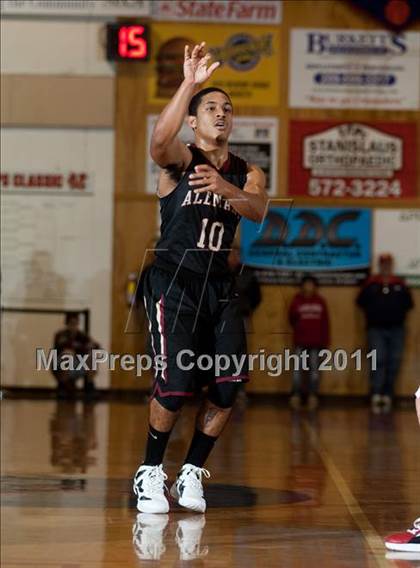 Thumbnail 3 in Modesto Christian vs. Alemany photogallery.