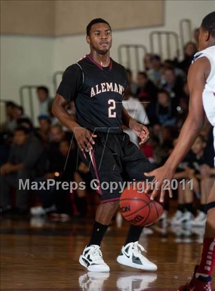 Thumbnail 1 in Modesto Christian vs. Alemany photogallery.