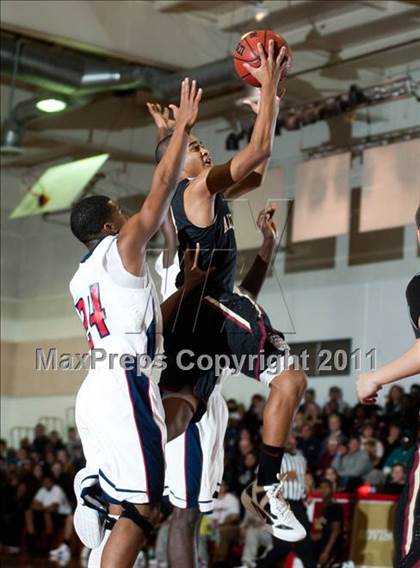 Thumbnail 2 in Modesto Christian vs. Alemany photogallery.